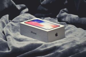未使用品のスマホのイメージ